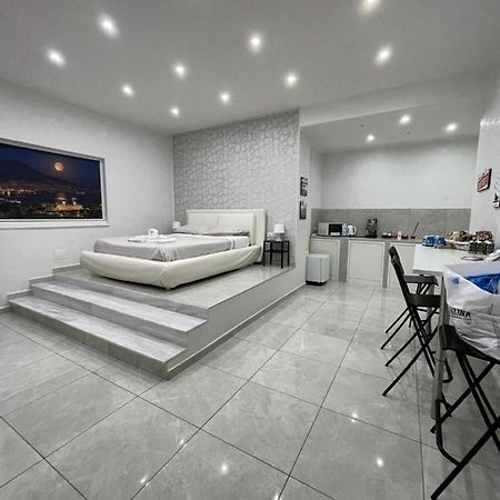 Suite Limatola Naples Exterior photo