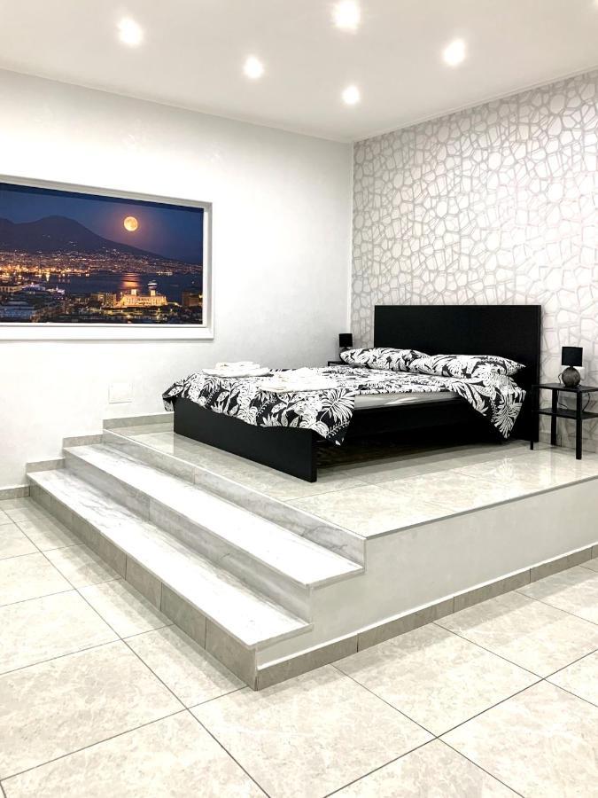 Suite Limatola Naples Exterior photo