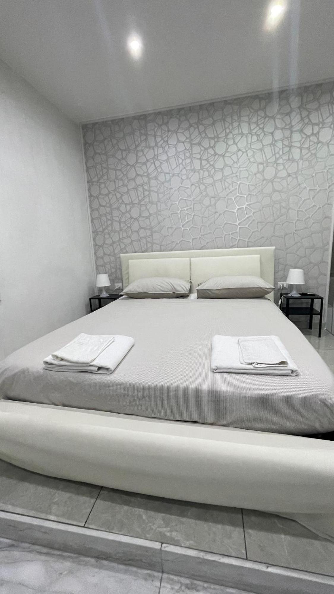 Suite Limatola Naples Exterior photo